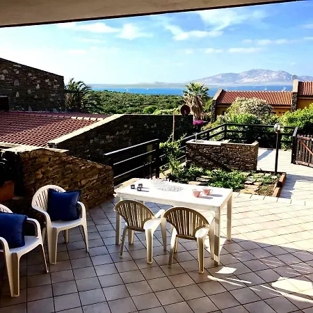 Holiday home I Lentischi